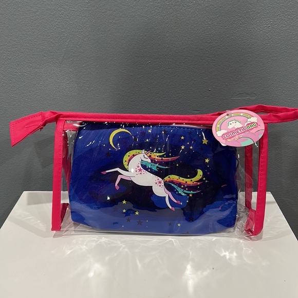 ❄️ Unicorn🦄 cosmetic bag 3 Pk Can be personal bag Use also as stationary pouch - Picture 2 of 7
